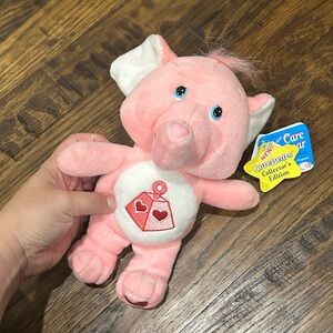 NWT 2004 Carebear Cousins Lotsa Heart Elephant